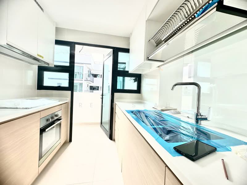 Treasure at Tampines, 57 Tampines Lane, 4 Bedrooms, 1,238 sqft, Condominium For Sale, by Irene Seah, 500225126 - PropertyGuru.com.sg