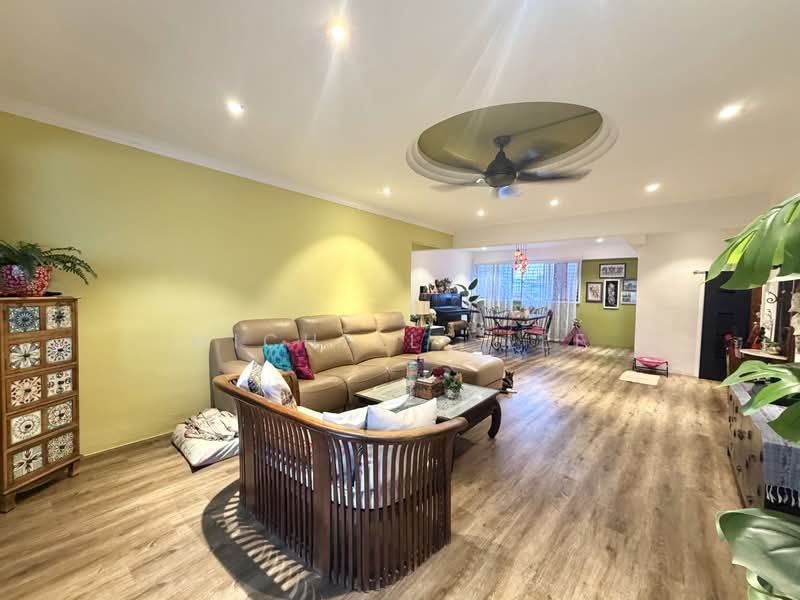 302 Hougang Avenue 5, 302 Hougang Avenue 5, 3 Bedrooms, 1,410 sqft, HDB Flat For Sale, by Michelle Lee, 500225128 - PropertyGuru.com.sg