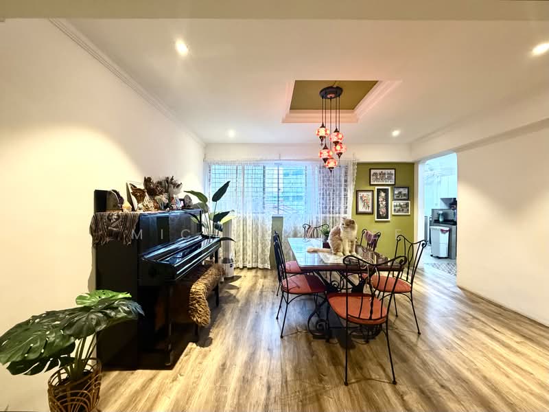 302 Hougang Avenue 5, 302 Hougang Avenue 5, 3 Bedrooms, 1,410 sqft, HDB Flat For Sale, by Michelle Lee, 500225128 - Dining Room - PropertyGuru.com.sg