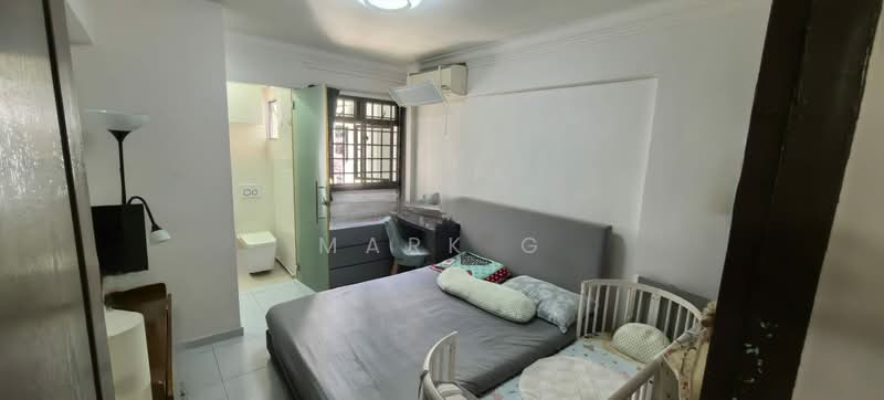 348 Ang Mo Kio Avenue 3, 348 Ang Mo Kio Avenue 3, 2 Bedrooms, 785 sqft, HDB Flat For Sale, by Mark G, 500225144 - Bedroom - PropertyGuru.com.sg