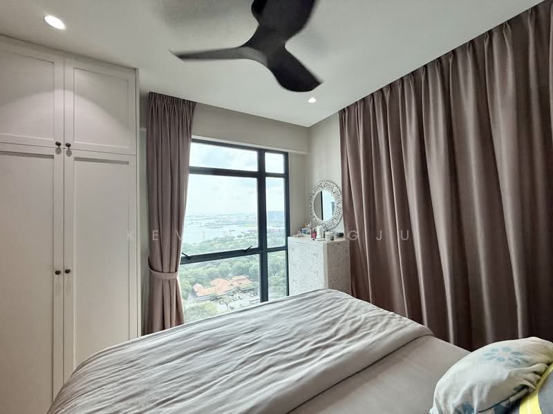 Blue Horizon, 21 West Coast Crescent, 2 Bedrooms, 969 sqft, Condominium For Sale, by Kevin Sangju, 500225151 - Bedroom - PropertyGuru.com.sg