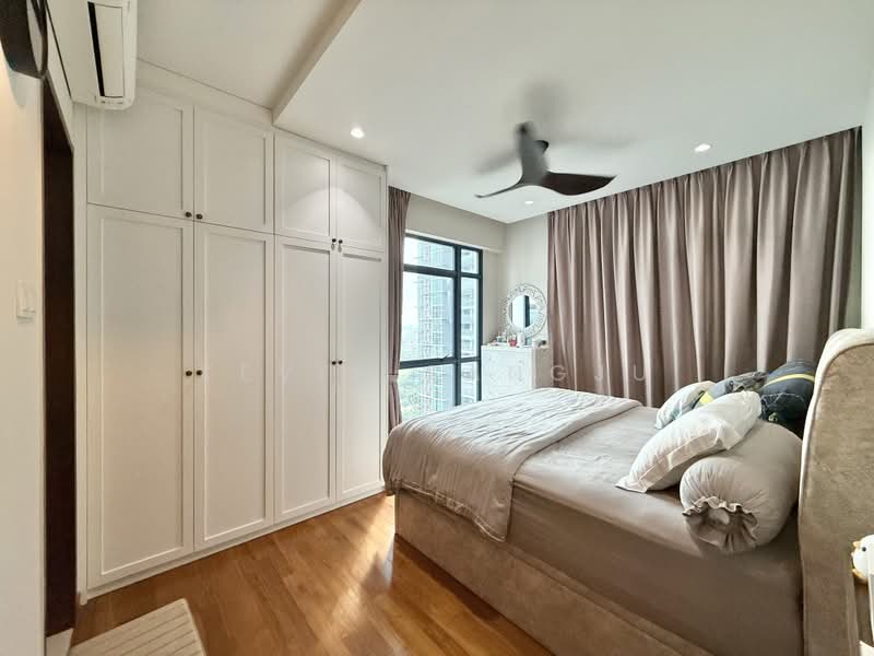 Blue Horizon, 21 West Coast Crescent, 2 Bedrooms, 969 sqft, Condominium For Sale, by Kevin Sangju, 500225151 - Bedroom - PropertyGuru.com.sg