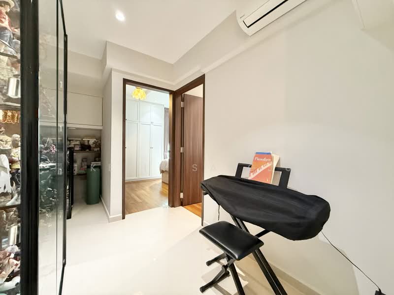 Blue Horizon, 21 West Coast Crescent, 2 Bedrooms, 969 sqft, Condominium For Sale, by Kevin Sangju, 500225151 - PropertyGuru.com.sg