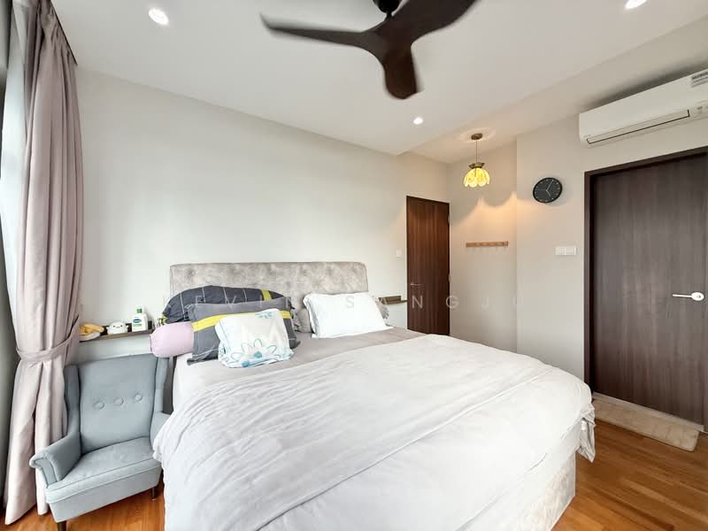 Blue Horizon, 21 West Coast Crescent, 2 Bedrooms, 969 sqft, Condominium For Sale, by Kevin Sangju, 500225151 - PropertyGuru.com.sg