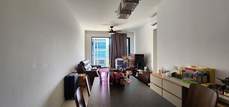 Treasure at Tampines, 17 Tampines Lane, 3 Bedrooms, 915 sqft, Condominium For Rent, by Andy Low Kia Min, 500225152 - Living Room - PropertyGuru.com.sg