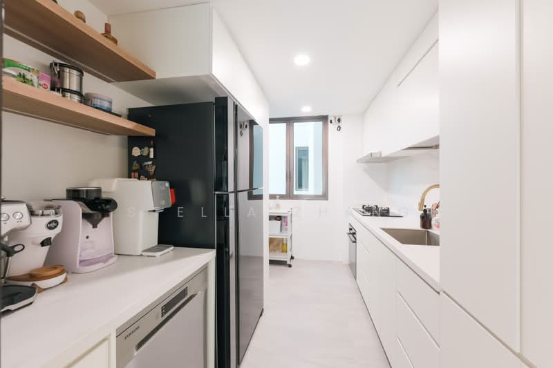 The Inflora, 63 Flora Drive, 3 Bedrooms, 1,033 sqft, Condominium For Sale, by Stella Zhang, 500225154 - Kitchen - PropertyGuru.com.sg