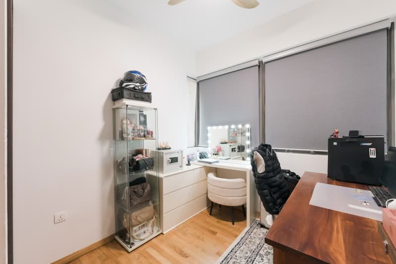 The Inflora, 63 Flora Drive, 3 Bedrooms, 1,033 sqft, Condominium For Sale, by Stella Zhang, 500225154 - Bedroom 2 - PropertyGuru.com.sg