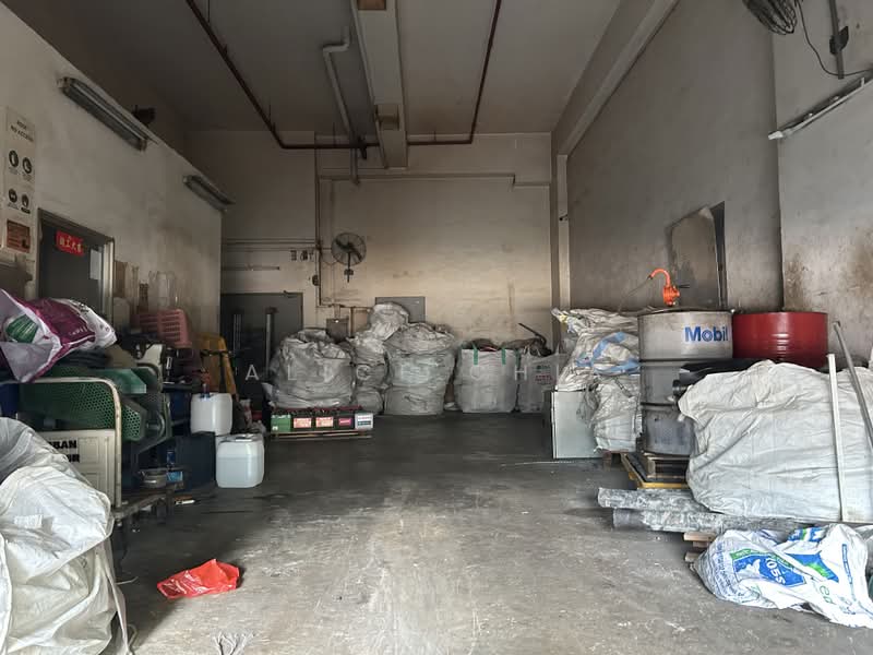 Empire Techno Centre, 30 Kaki Bukit Road 3, 1,900 sqft, Factory / Workshop (B2) For Rent, by Alice Chia, 500225165 - Interior - CommercialGuru.com.sg