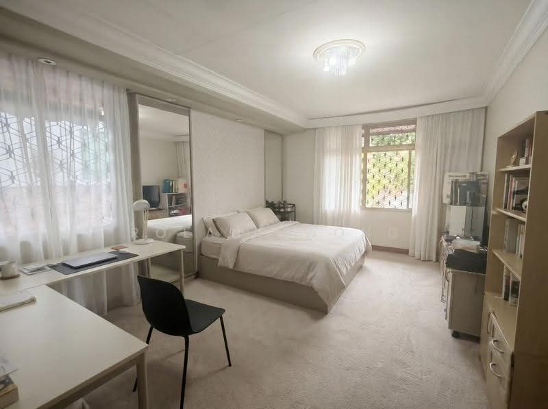 Good Buy! 2 Story Semi Detached at Jalan Suasa Suits AnA and Rebuild, Jalan Suasa, Dairy Farm / Bukit Panjang / Choa Chu Kang, 4 Bedrooms, 2,400 sqft, Semi-Detached House For Sale, by Roland Wong, 500225166 - Bedroom - PropertyGuru.com.sg