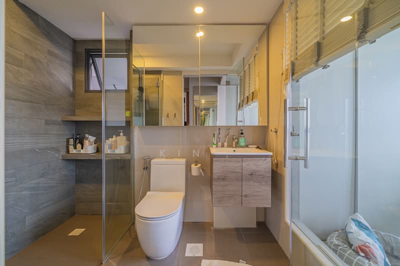 311C Clementi Avenue 4, 311C Clementi Avenue 4, 3 Bedrooms, 861 sqft, HDB Flat For Sale, by Kin ,, 500225170 - Bathroom - PropertyGuru.com.sg