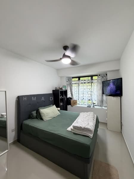 438B Sengkang West Avenue, 438B Sengkang West Avenue, 3 Bedrooms, 1,011 sqft, HDB Flat For Sale, by Ahmad Ibrahim, 500225171 - Bedroom - PropertyGuru.com.sg