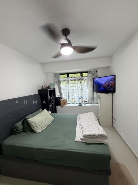 438B Sengkang West Avenue, 438B Sengkang West Avenue, 3 Bedrooms, 1,011 sqft, HDB Flat For Sale, by Ahmad Ibrahim, 500225171 - Bedroom - PropertyGuru.com.sg