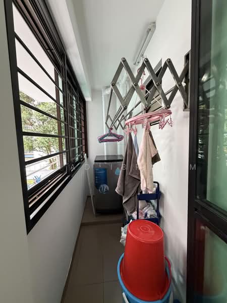 438B Sengkang West Avenue, 438B Sengkang West Avenue, 3 Bedrooms, 1,011 sqft, HDB Flat For Sale, by Ahmad Ibrahim, 500225171 - Balcony - PropertyGuru.com.sg