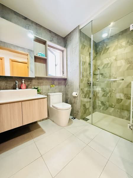 The Vales, 79 Anchorvale Crescent, Room Rental, 150 sqft, Condominium For Rent, by Florence Zheng Zhen, 500225183 - Bathroom - PropertyGuru.com.sg