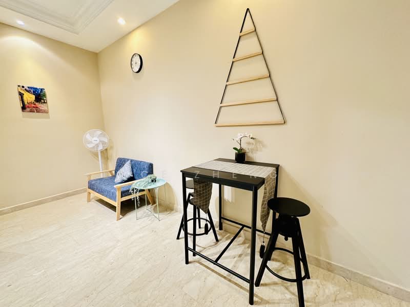 Maple Woods, 985 Bukit Timah Road, Room Rental, 150 sqft, Condominium For Rent, by Florence Zheng Zhen, 500225190 - Interior - PropertyGuru.com.sg