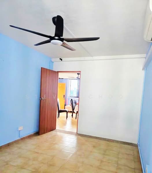 250 Yishun Avenue 9, 250 Yishun Avenue 9, Room Rental, 120 sqft, HDB Flat For Rent, by Steven Choo, 500225201 - Interior - PropertyGuru.com.sg