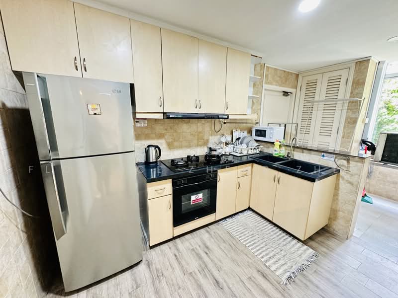 Euro-Asia Court, 3 River Valley Close, Room Rental, 150 sqft, Apartment For Rent, by Florence Zheng Zhen, 500225202 - Kitchen - PropertyGuru.com.sg