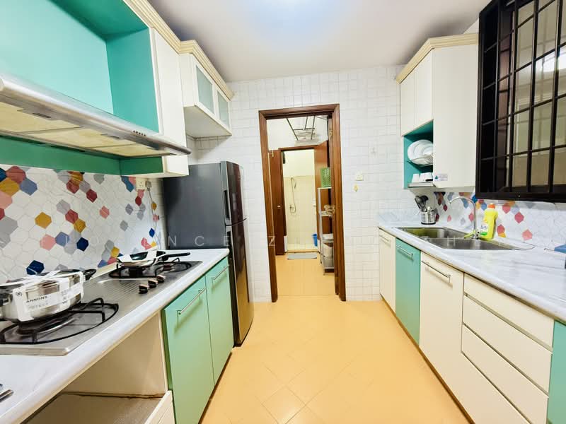 Seasons Park, 491 Yio Chu Kang Road, Room Rental, 250 sqft, Condominium For Rent, by Florence Zheng Zhen, 500225208 - Kitchen - PropertyGuru.com.sg