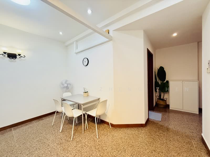 Seasons Park, 491 Yio Chu Kang Road, Room Rental, 250 sqft, Condominium For Rent, by Florence Zheng Zhen, 500225208 - Dining Room - PropertyGuru.com.sg