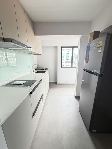 139 Bedok North Avenue 3, 139 Bedok North Avenue 3, 1 Bedroom, 400 sqft, HDB Flat For Rent, by Kal Ong, 500225211 - Kitchen - PropertyGuru.com.sg
