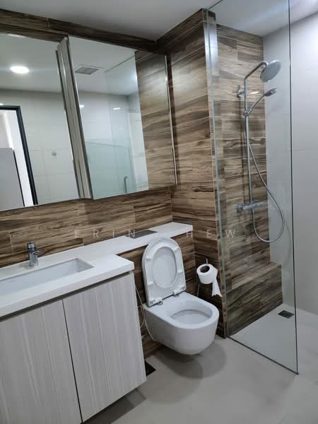 Gem Residences, 1 Lorong 5 Toa Payoh, 2 Bedrooms, 571 sqft, Condominium For Rent, by Erin Chew, 500225214 - Bathroom - PropertyGuru.com.sg
