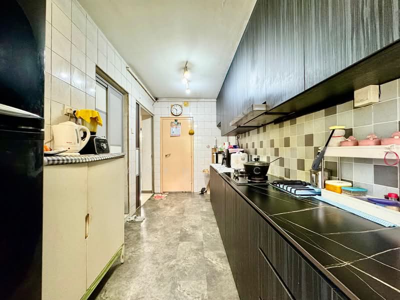 302A Anchorvale Link, 302A Anchorvale Link, 3 Bedrooms, 969 sqft, HDB Flat For Sale, by Farah Zack, 500225215 - Kitchen - PropertyGuru.com.sg