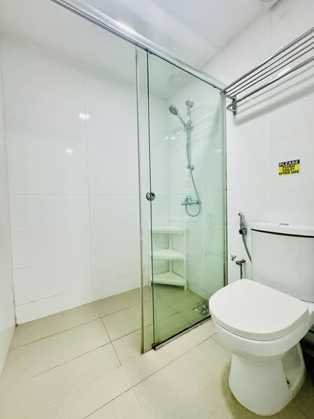 Ridgewood Condominium, 1 Ridgewood Close, Room Rental, 250 sqft, Condominium For Rent, by Florence Zheng Zhen, 500225221 - R1 Master King - PropertyGuru.com.sg