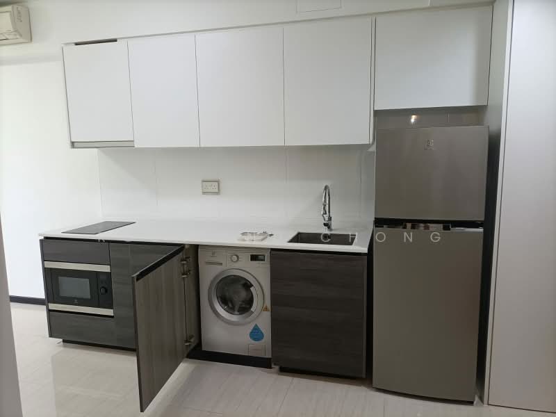 Sims Urban Oasis, 2 Sims Drive, 2 Bedrooms, 624 sqft, Condominium For Rent, by Rosalind Chong, 500225225 - Kitchen - PropertyGuru.com.sg