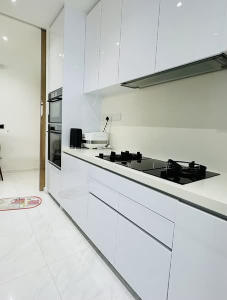 Peak Residence, 333 Thomson Road, 4 Bedrooms, 1,389 sqft, Condominium For Sale, by Avery Lee (芷芸), 500225244 - Kitchen - PropertyGuru.com.sg