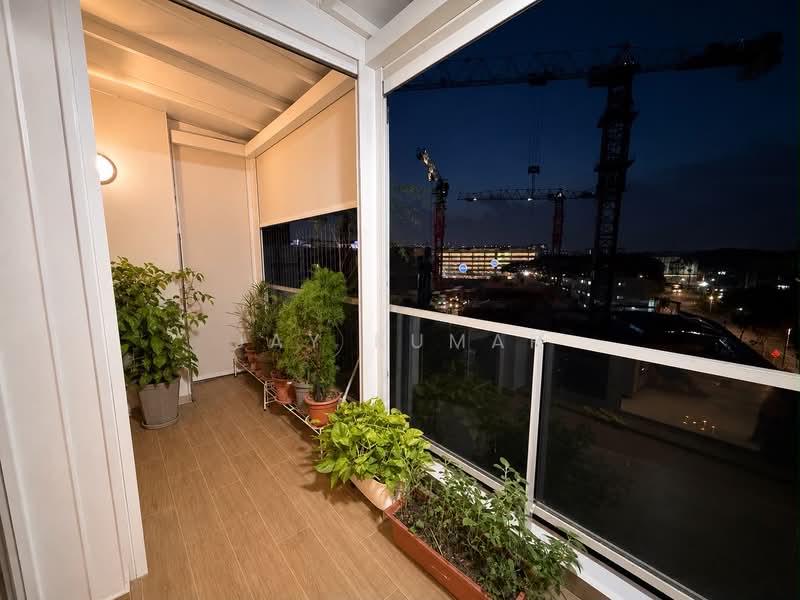 Sea Horizon, 13 Pasir Ris Rise, 3 Bedrooms, 1,335 sqft, Executive Condominium For Sale, by Jay Kumar, 500225255 - Balcony - PropertyGuru.com.sg