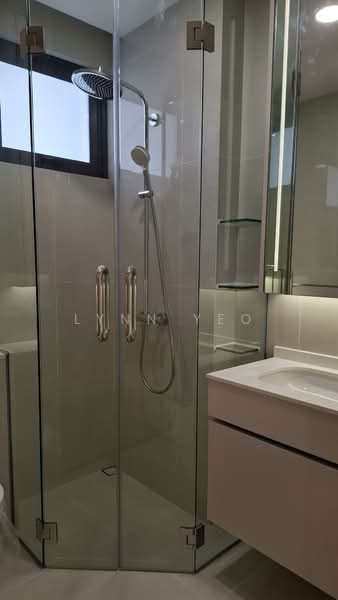 enchanté, 3 Evelyn Road, 3 Bedrooms, 1,087 sqft, Apartment For Rent, by Lynn Yeo, 500225258 - Bathroom - PropertyGuru.com.sg
