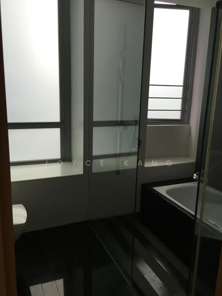 Park Infinia at Wee Nam, 2 Lincoln Road, 3 Bedrooms, 1,130 sqft, Condominium For Rent, by Joyce Kang, 500225278 - Bathroom - PropertyGuru.com.sg