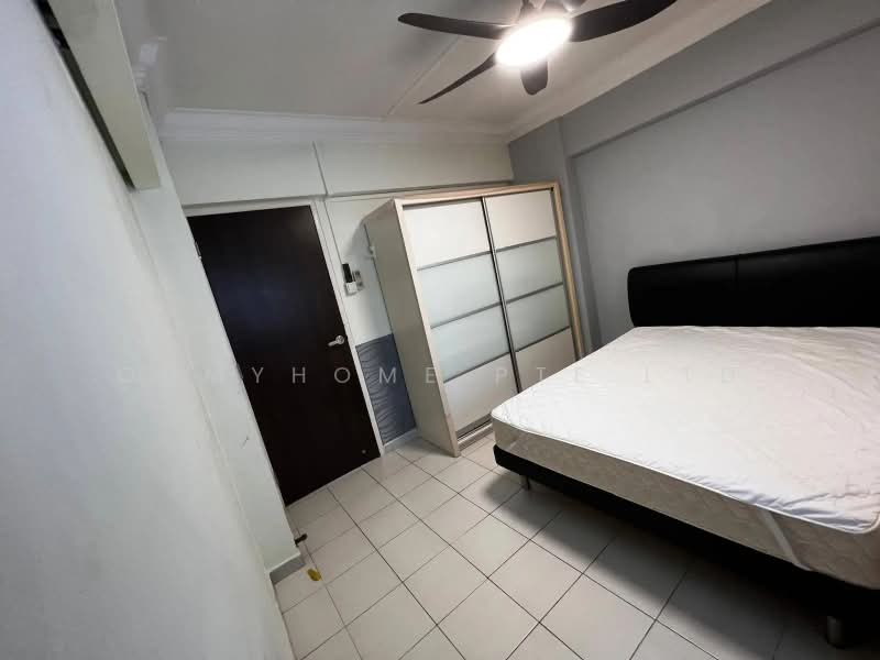 403 Yishun Avenue 6, 403 Yishun Avenue 6, 3 Bedrooms, 904 sqft, HDB Flat For Sale, by JESLYN LIM, 500225282 - Bedroom - PropertyGuru.com.sg