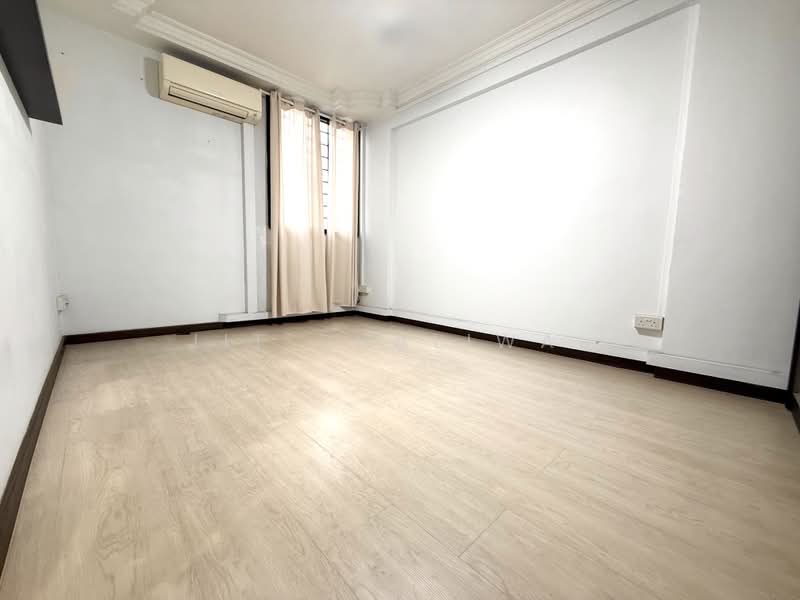 105 Serangoon North Avenue 1, 105 Serangoon North Avenue 1, Room Rental, 100 sqft, HDB Flat For Rent, by Jit Dhaliwal, 500225286 - PropertyGuru.com.sg