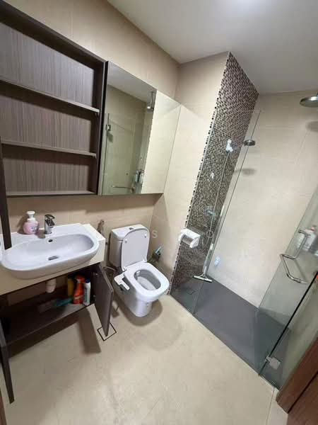 Cradels, 10 Lorong Limau, 1 Bedroom, 441 sqft, Condominium For Sale, by Chris Koo, 500225287 - Bathroom - PropertyGuru.com.sg