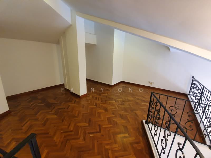 Orange Regency, 101 Fernhill Road, 3 Bedrooms, 2,422 sqft, Apartment For Rent, by Fanny Ong, 500225292 - Attic - PropertyGuru.com.sg