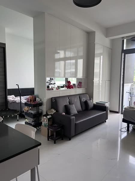 The Scotts Tower, 38 Scotts Road, Studio, 646 sqft, Condominium For Rent, by Tess Xiong, 500225295 - Living Room - PropertyGuru.com.sg