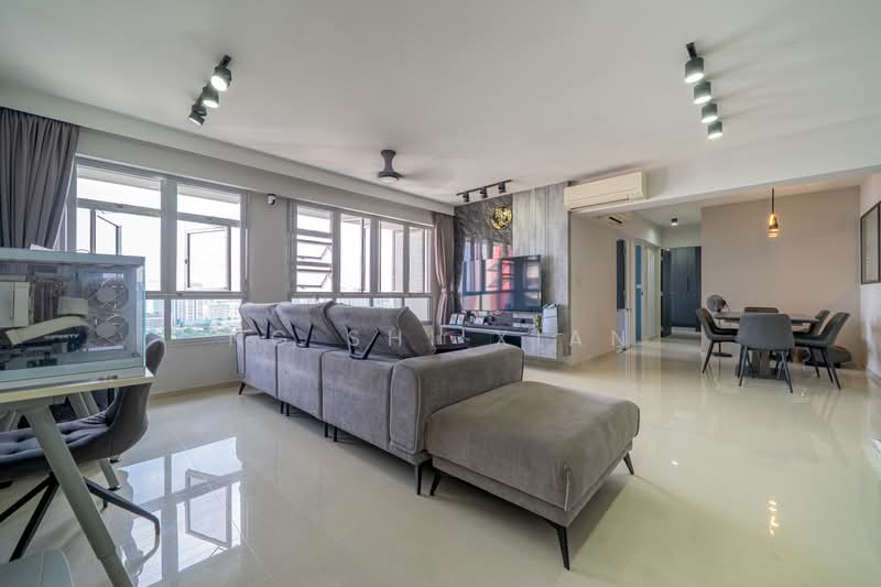 228B Ang Mo Kio Street 23, 228B Ang Mo Kio Street 23, 3 Bedrooms, 1,216 sqft, HDB Flat For Sale, by Ng Shi Xian, 500225300 - Living Room - PropertyGuru.com.sg