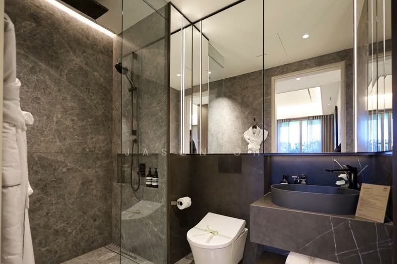 W Residences Marina View - Singapore, 22 Marina View, 1 Bedroom, 538 sqft, Condominium For Sale, by Jason Oh, 500225301 - Bathroom - PropertyGuru.com.sg