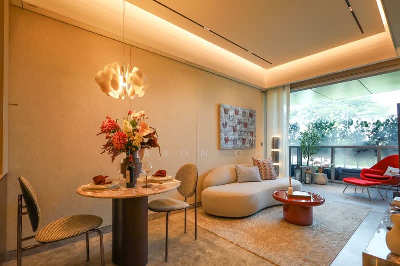 W Residences Marina View - Singapore, 22 Marina View, 2 Bedrooms, 710 sqft, Condominium For Sale, by Jason Oh, 500225307 - Living Room - PropertyGuru.com.sg