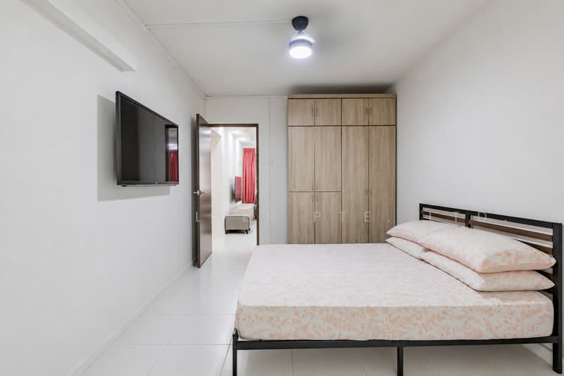 151 Jalan Teck Whye, 151 Jalan Teck Whye, 3 Bedrooms, 1,109 sqft, HDB Flat For Sale, by Gina Tow, 500225308 - Bedroom - PropertyGuru.com.sg