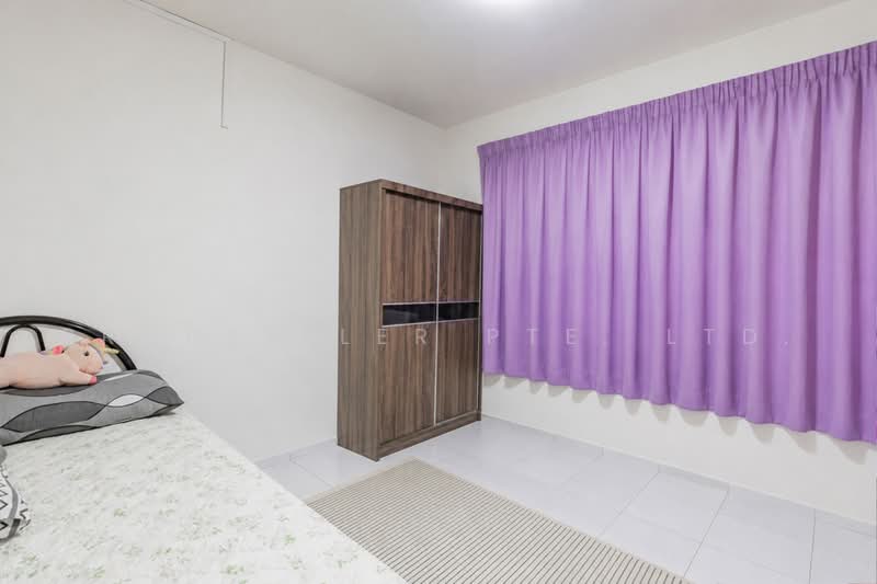 151 Jalan Teck Whye, 151 Jalan Teck Whye, 3 Bedrooms, 1,109 sqft, HDB Flat For Sale, by Gina Tow, 500225308 - Bedroom - PropertyGuru.com.sg