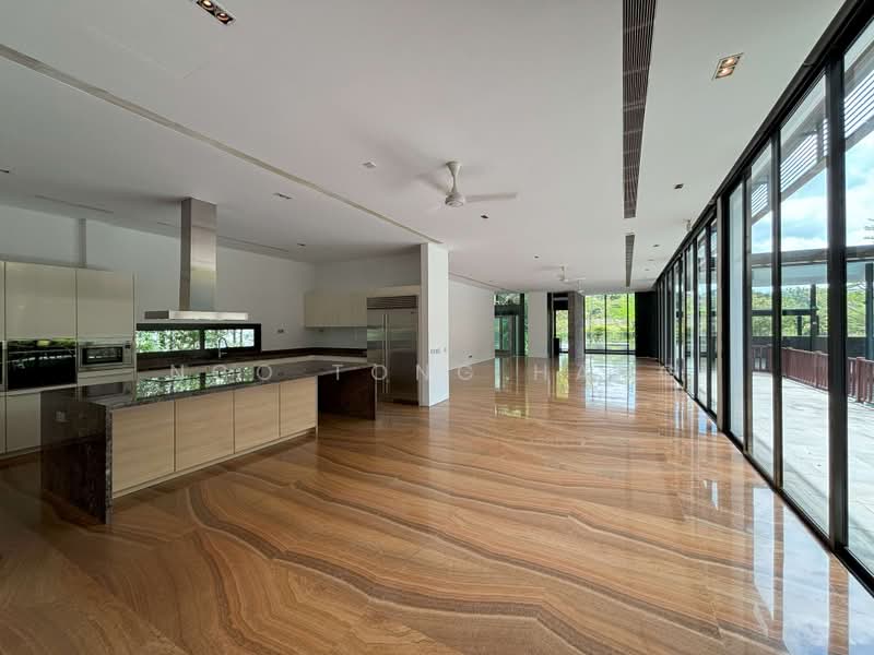 Elegant Modern GCB at Swettenham Road, SWETTENHAM ROAD, Tanglin / Holland / Bukit Timah, 6 Bedrooms, 10,000 sqft, Good Class Bungalow For Rent, by Ngo Tong Hang, 500225311 - Kitchen - PropertyGuru.com.sg