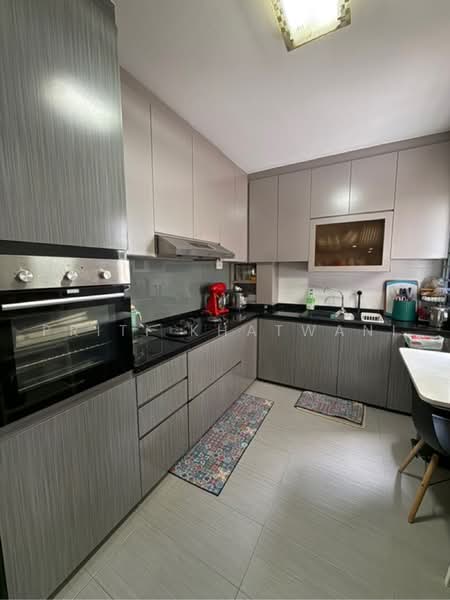 504 Woodlands Drive 14, 504 Woodlands Drive 14, 3 Bedrooms, 1,334 sqft, HDB Flat For Sale, by Priti Khatwani, 500225312 - PropertyGuru.com.sg