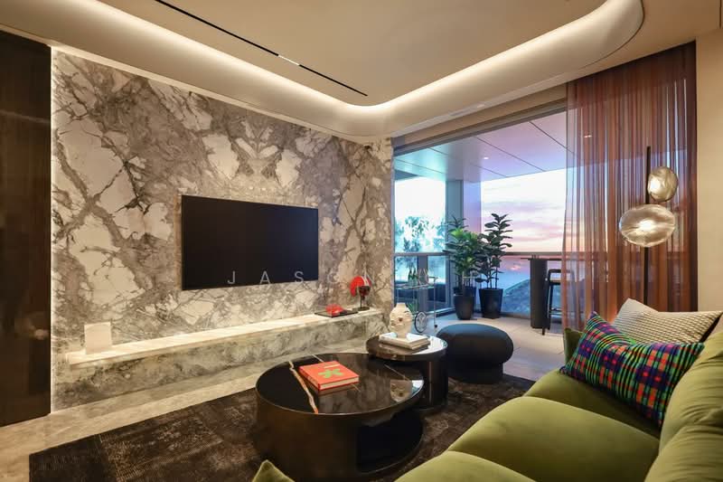W Residences Marina View - Singapore, 22 Marina View, 3 Bedrooms, 1,195 sqft, Condominium For Sale, by Jason Oh, 500225315 - Living Room - PropertyGuru.com.sg