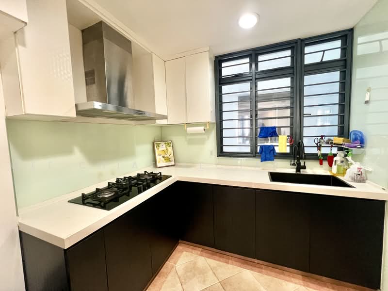 Regentville, 2 Hougang Street 92, 3 Bedrooms, 1,152 sqft, Condominium For Sale, by Wee Chiat Rechard Tan, 500225335 - Kitchen - PropertyGuru.com.sg