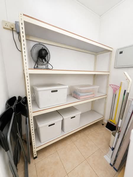 Regentville, 2 Hougang Street 92, 3 Bedrooms, 1,152 sqft, Condominium For Sale, by Wee Chiat Rechard Tan, 500225335 - Interior - PropertyGuru.com.sg