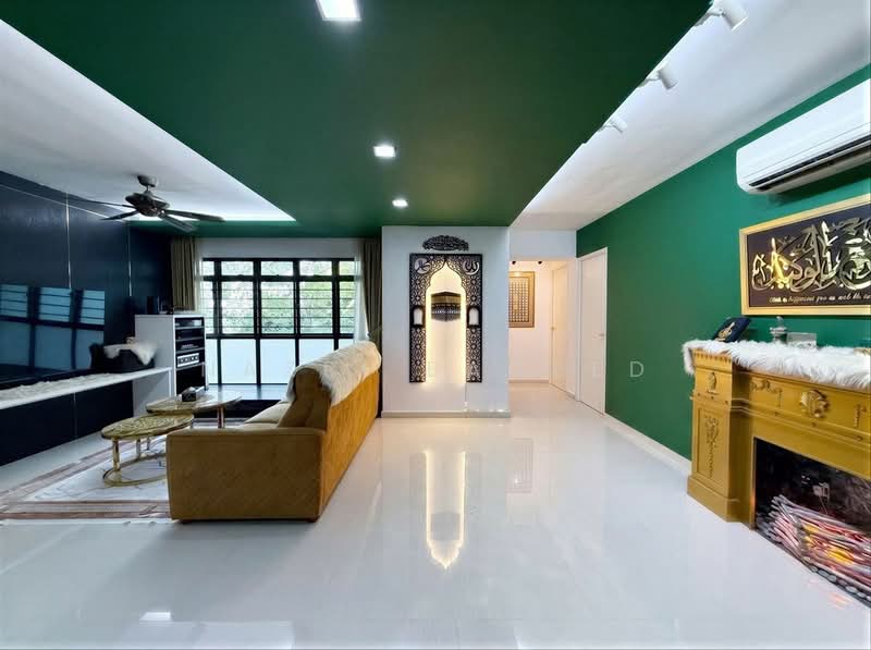 301C Anchorvale Drive, 301C Anchorvale Drive, 3 Bedrooms, 1,184 sqft, HDB Flat For Sale, by Nazri Baobed, 500225356 - Living Room - PropertyGuru.com.sg