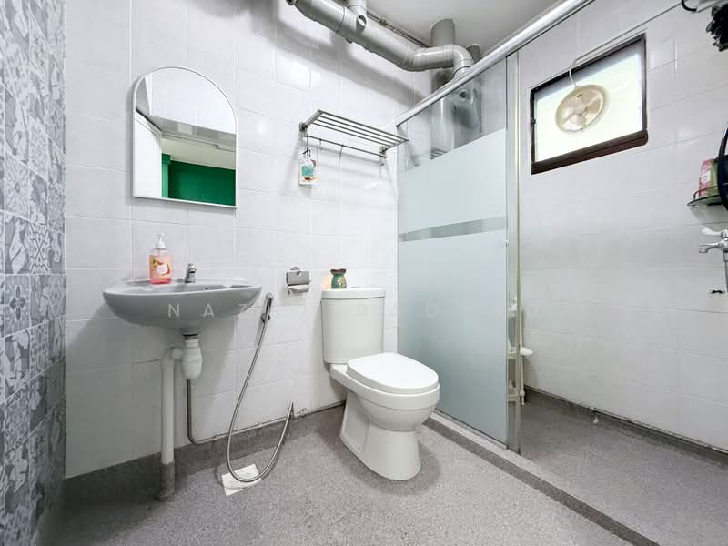 301C Anchorvale Drive, 301C Anchorvale Drive, 3 Bedrooms, 1,184 sqft, HDB Flat For Sale, by Nazri Baobed, 500225356 - Bathroom - PropertyGuru.com.sg