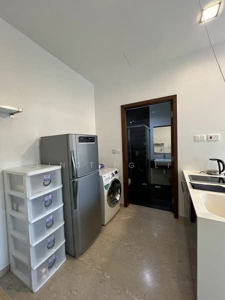 Parc Imperial, 253B Pasir Panjang Road, 1 Bedroom, 420 sqft, Condominium For Rent, by Tingting Liu, 500225368 - Bathroom - PropertyGuru.com.sg